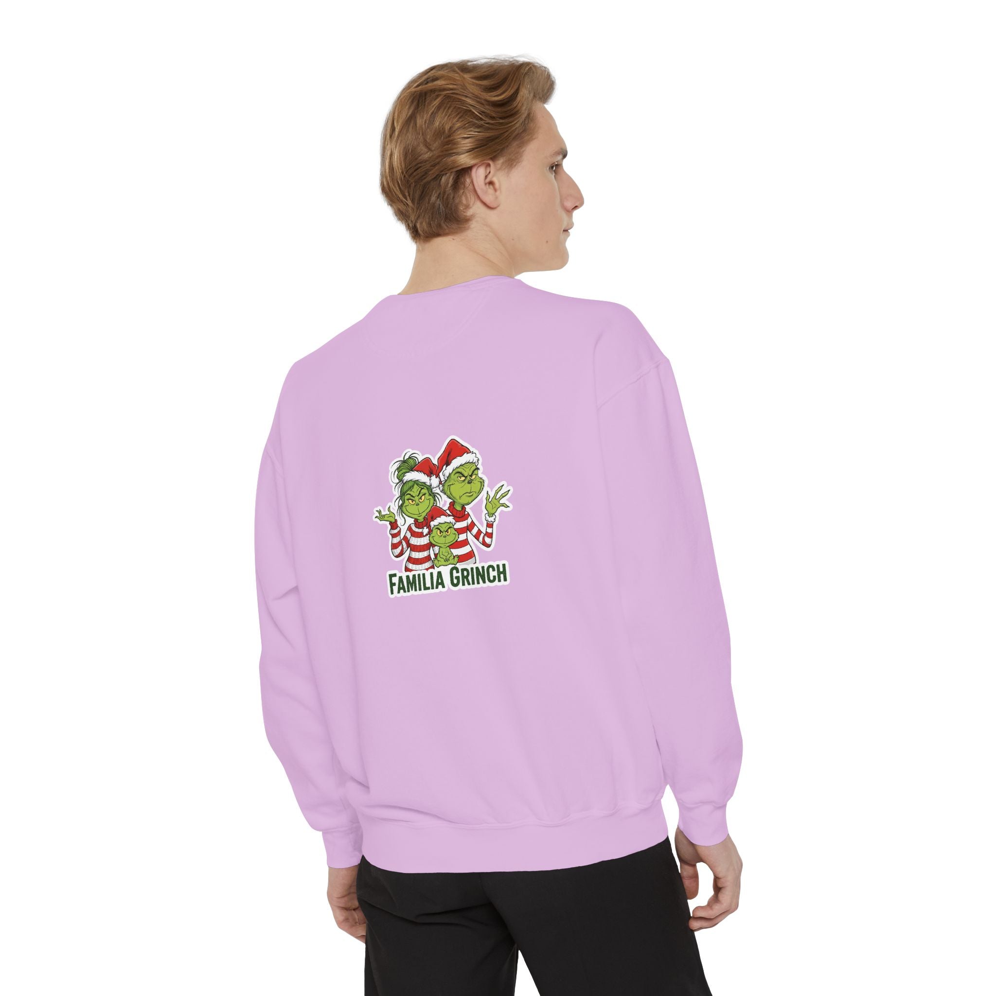 Grinchy Papá Sweatshirt – Unisex Cozy Holiday Wear