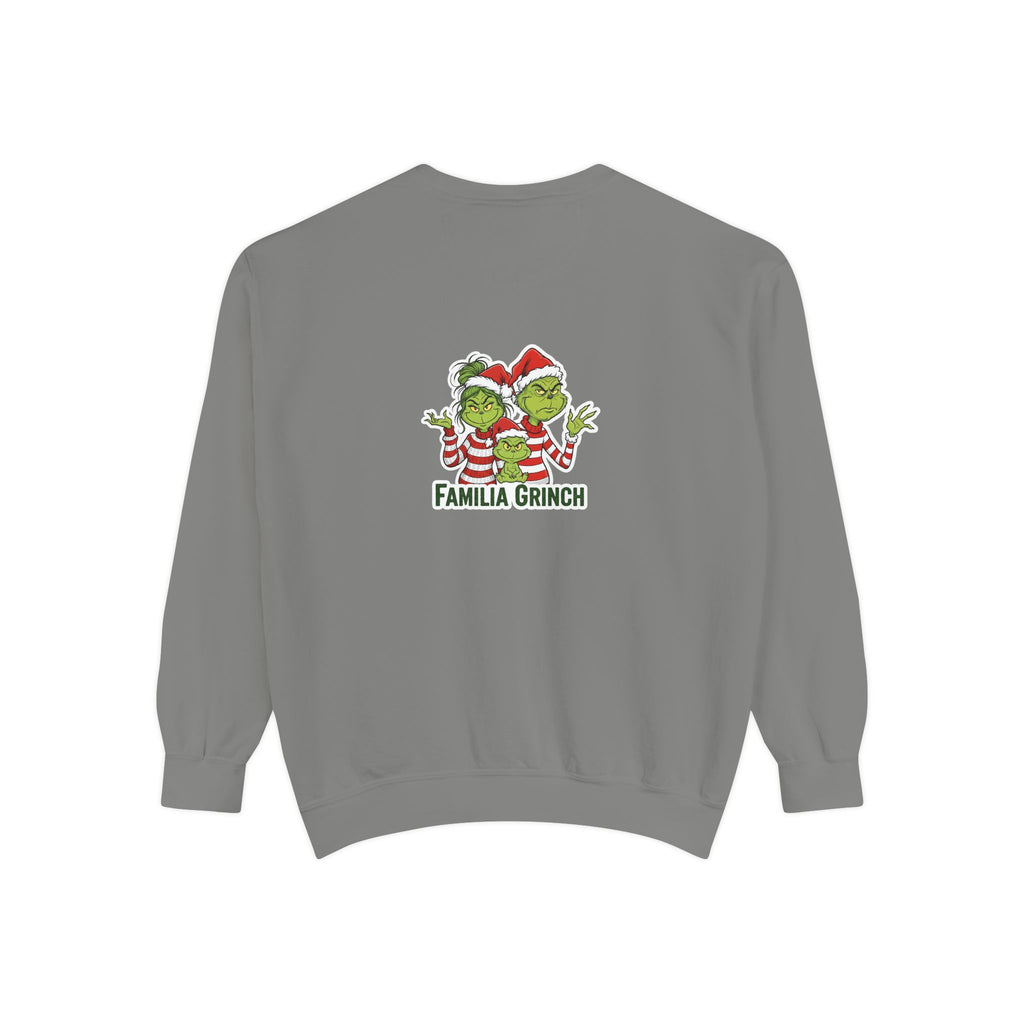 Grinchy Papá Sweatshirt – Unisex Cozy Holiday Wear