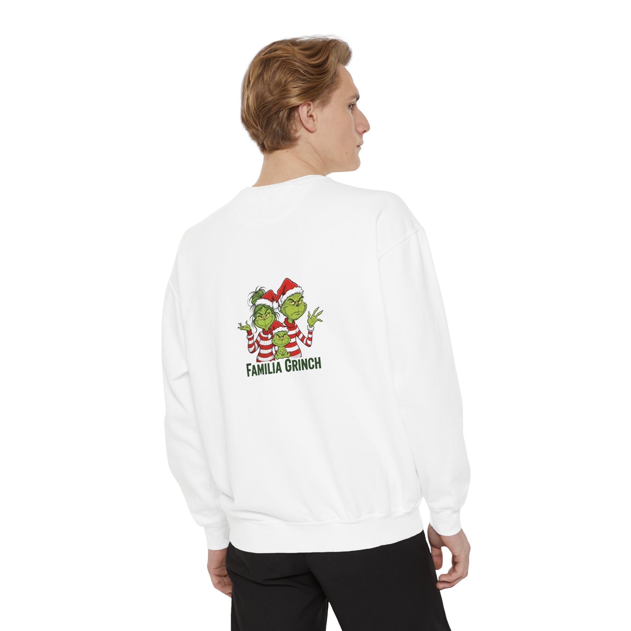 Grinchy Papá Sweatshirt – Unisex Cozy Holiday Wear