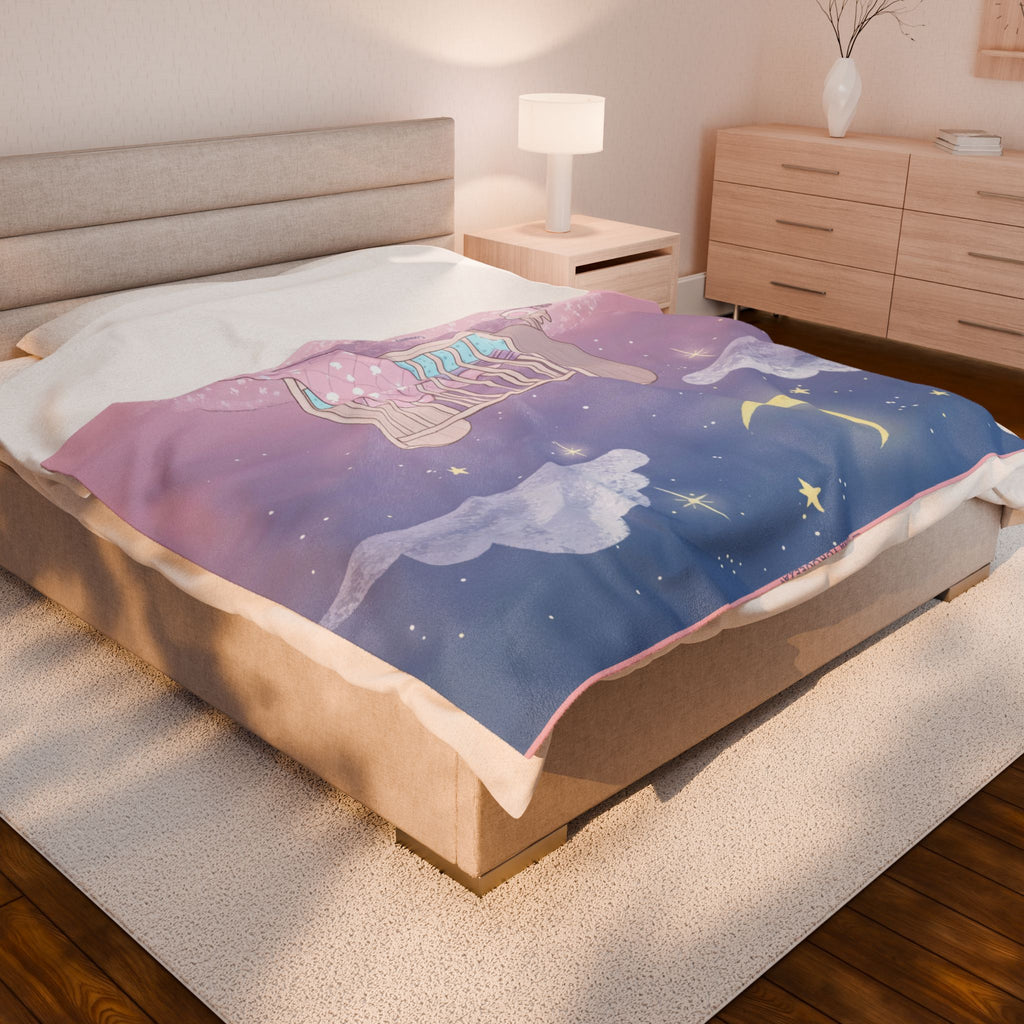 Dreamy Velveteen Plush Blanket for Babies, Cozy Nursery Decor, Soft Baby Blanket, Perfect for Baby Showers, Sweet Dreams Gift