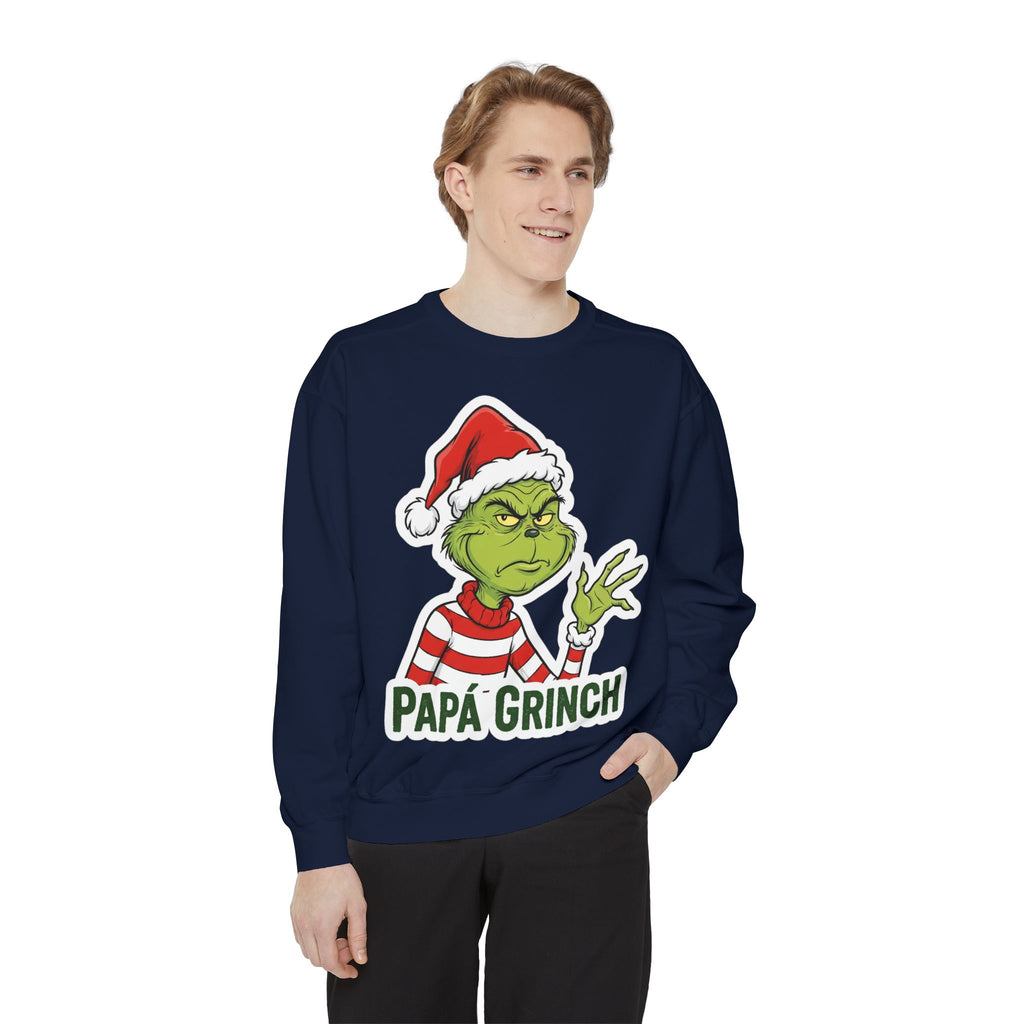 Grinchy Papá Sweatshirt – Unisex Cozy Holiday Wear