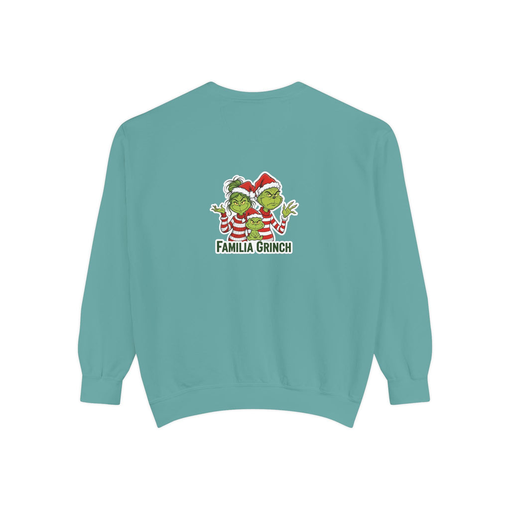 Grinchy Papá Sweatshirt – Unisex Cozy Holiday Wear
