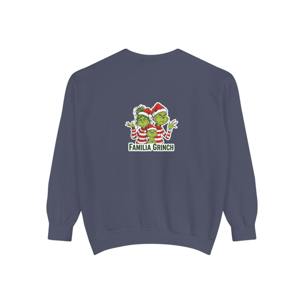 Grinchy Papá Sweatshirt – Unisex Cozy Holiday Wear