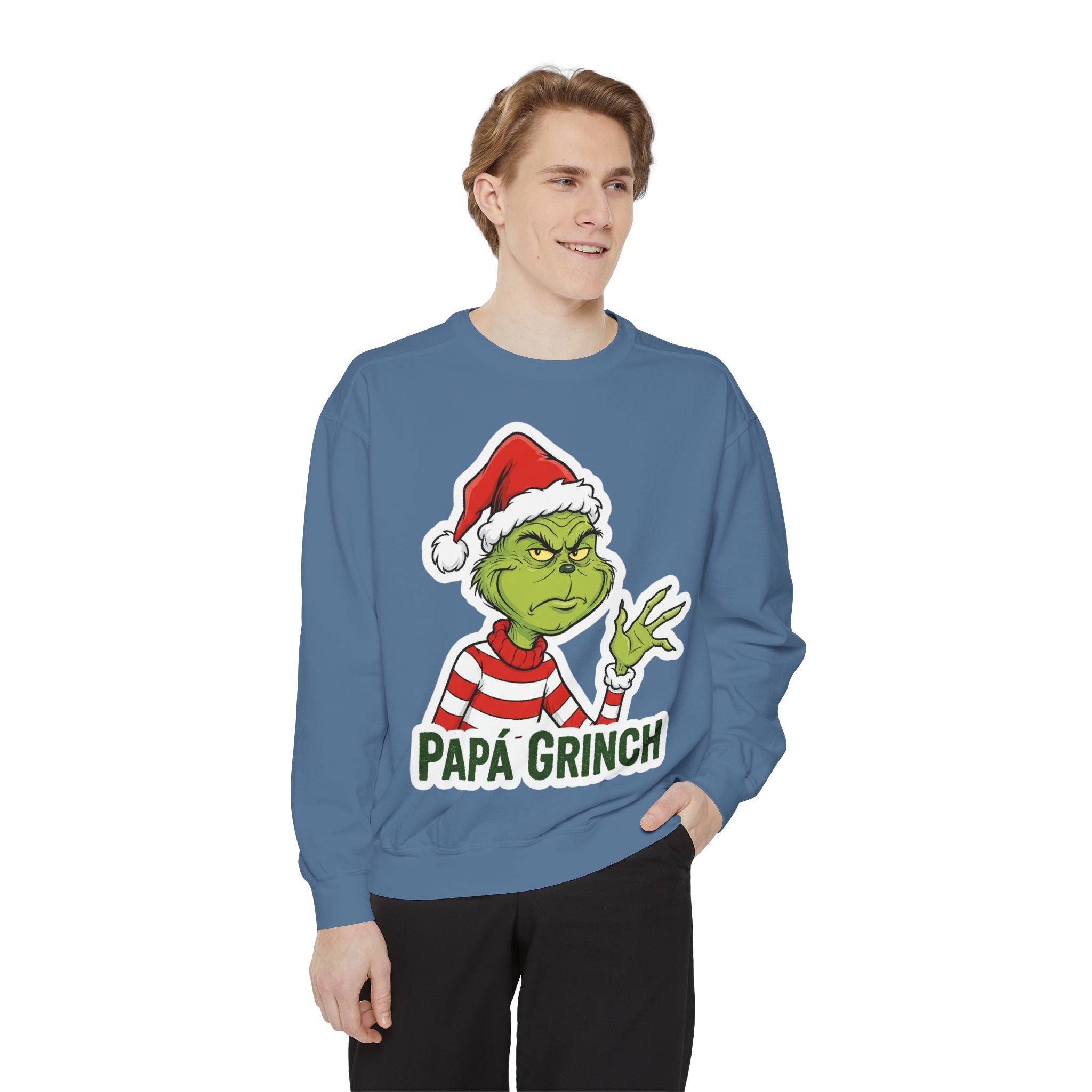 Grinchy Papá Sweatshirt – Unisex Cozy Holiday Wear